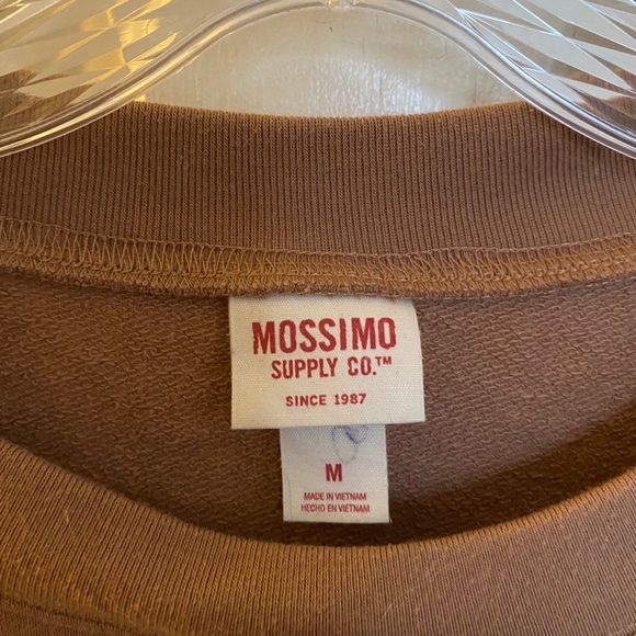 Pull Over Sweatshirt - Picture 3 of 4